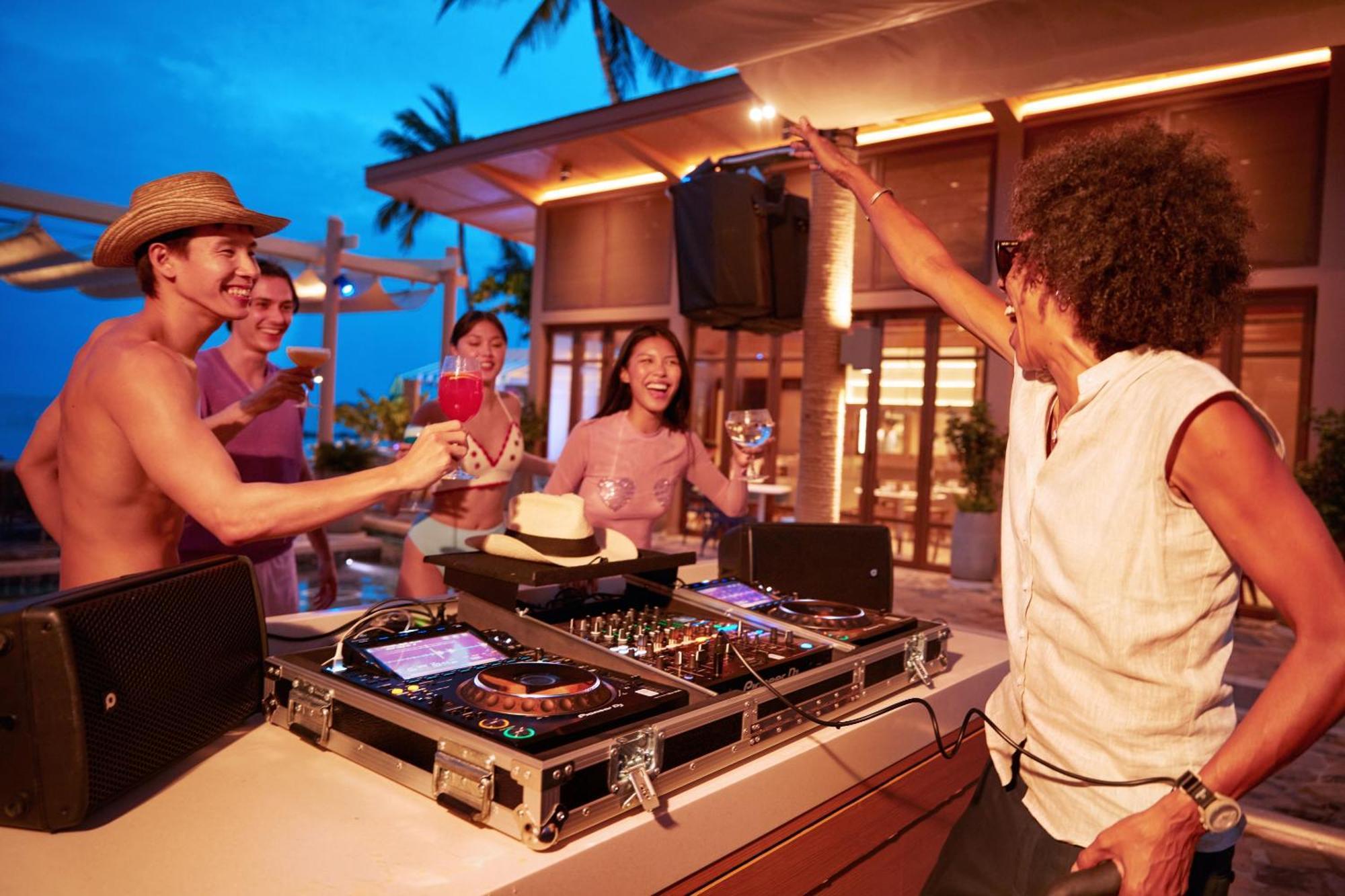 Marasca Samui - Beachfront Escape On Lively Chaweng 사무이 외부 사진